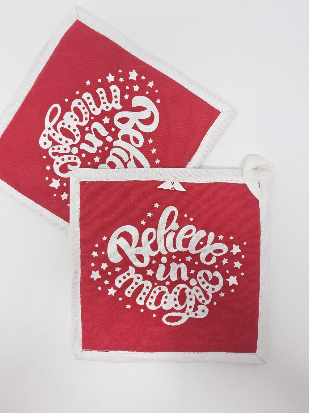 NEW Festive Holiday Potholder Set Believe in Magic Red White
